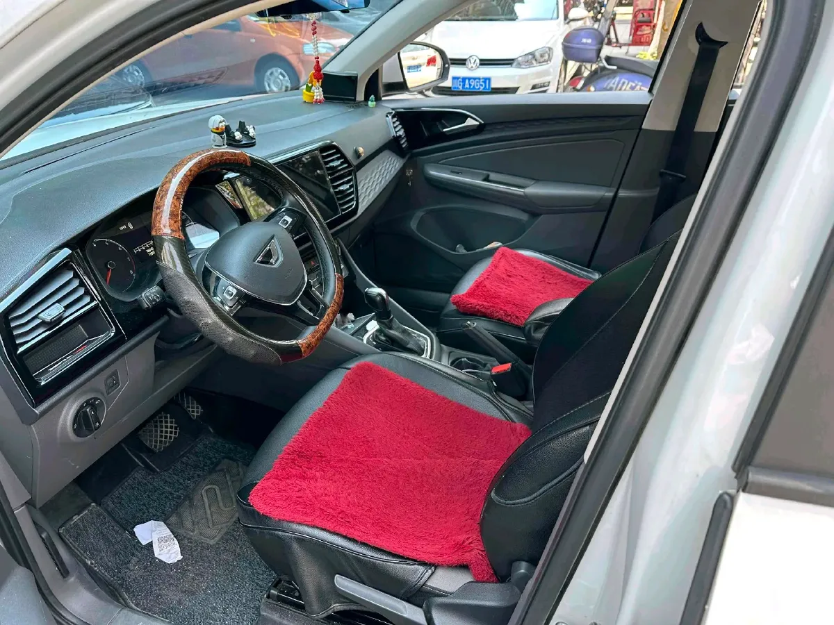 2019 Jetta VS5 1.4T 150HP L4 6AT,autocango,china used car exporter,china ev exporter,chinese used car exporter,chinese used ev exporter