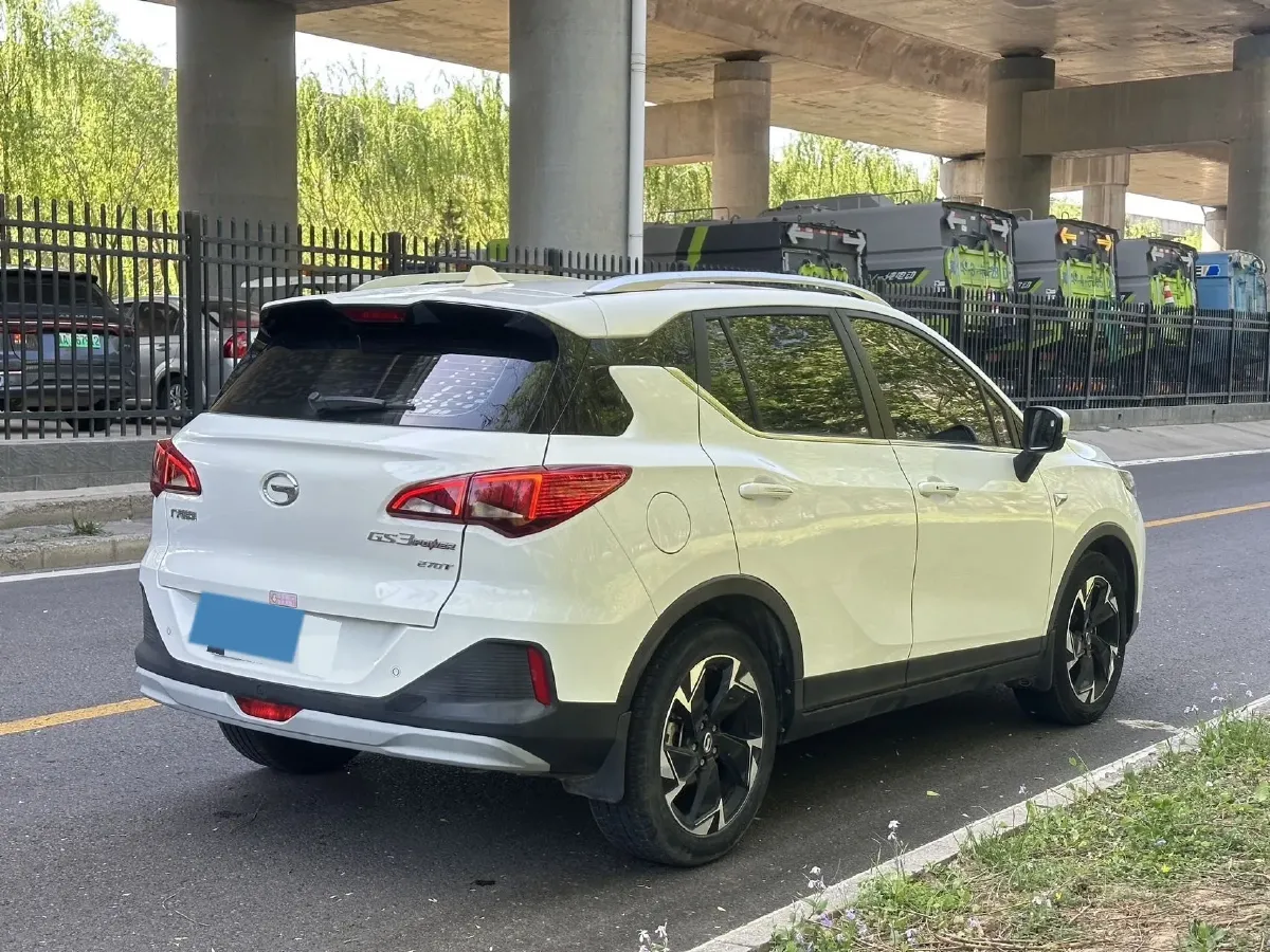 2021 GAC Trumpchi GS3 1.5T 169HP L4 6AT,autocango,china used car exporter,china ev exporter,chinese used car exporter,chinese used ev exporter