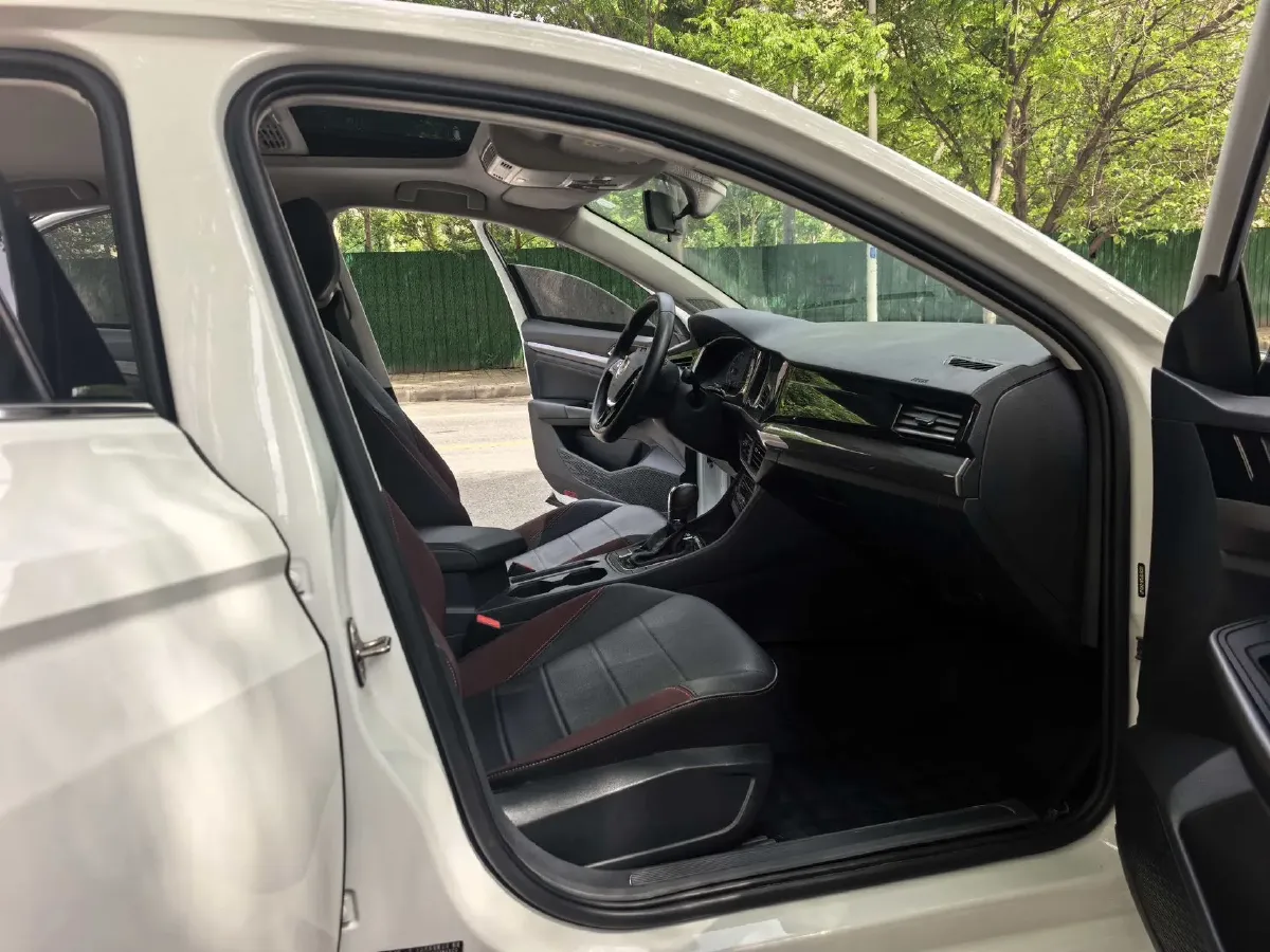 2021 Volkswagen Bora 1.5L 113HP L4 6AT,autocango,china used car exporter,china ev exporter,chinese used car exporter,chinese used ev exporter