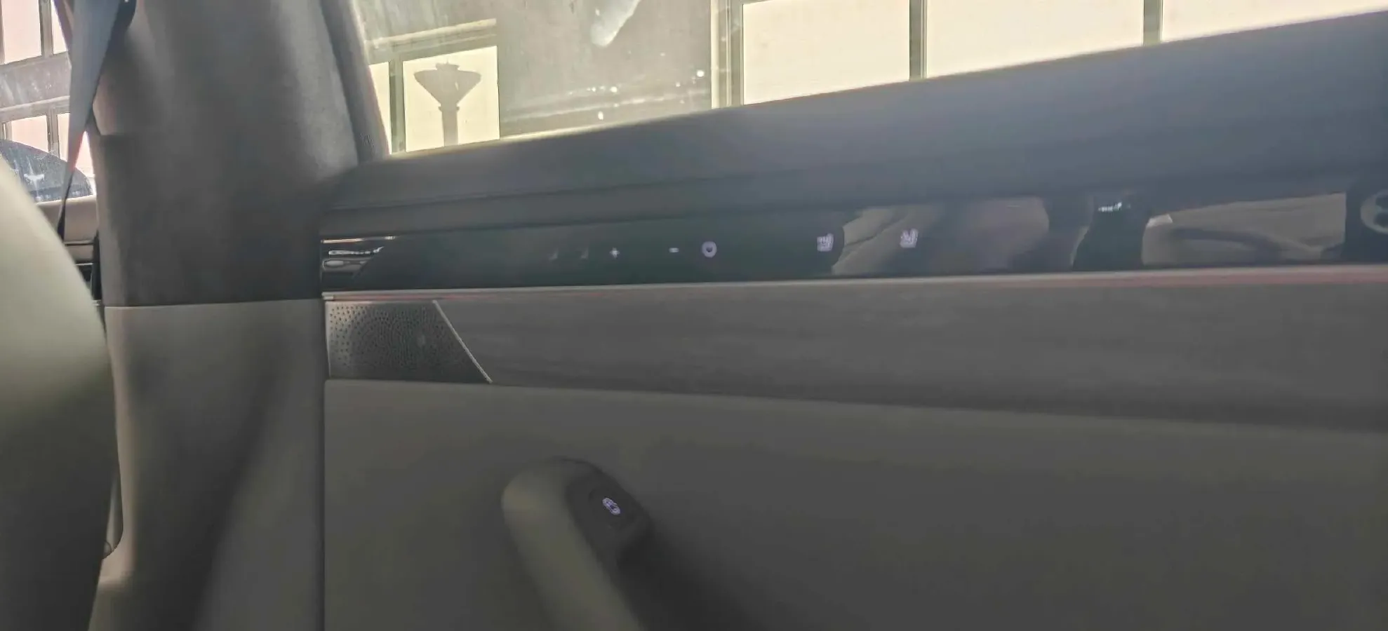 2024 Luxeed S7 BEV 82KWH,autocango,china used car exporter,china ev exporter,chinese used car exporter,chinese used ev exporter