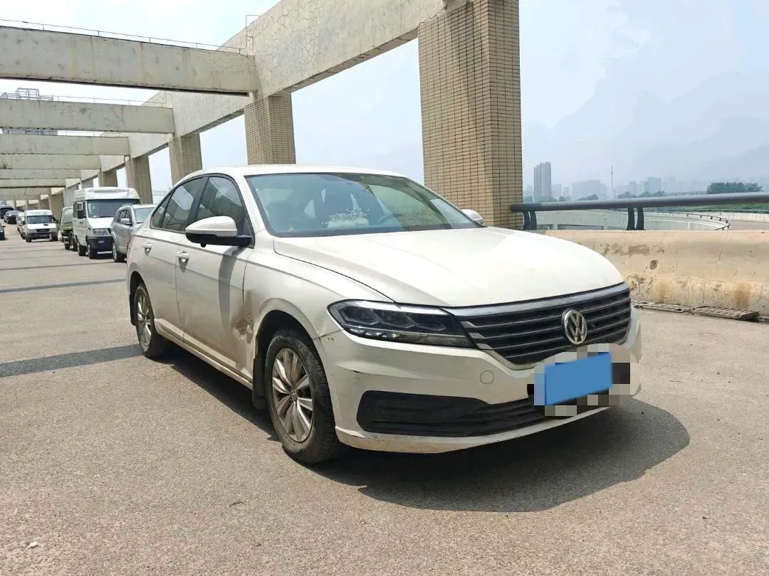 2018 Landwind XiaoYao 1.5T 163HP L4 CVT,autocango,china used car exporter,china ev exporter,chinese used car exporter,chinese used ev exporter
