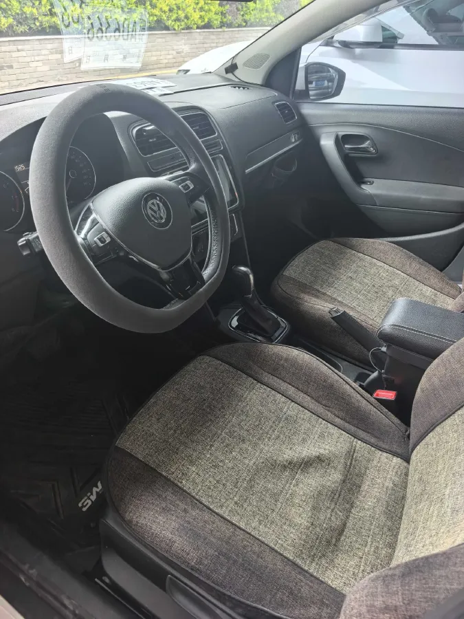 2016 Volkswagen Polo 1.6L 110HP L4 6AT,autocango,china used car exporter,china ev exporter,chinese used car exporter,chinese used ev exporter