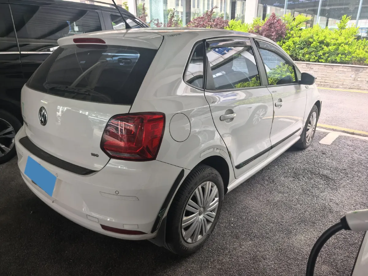 2016 Volkswagen Polo 1.6L 110HP L4 6AT,autocango,china used car exporter,china ev exporter,chinese used car exporter,chinese used ev exporter