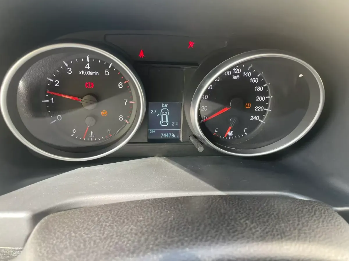 2019 Haval M6 1.5T 150HP L4 6MT,autocango,china used car exporter,china ev exporter,chinese used car exporter,chinese used ev exporter