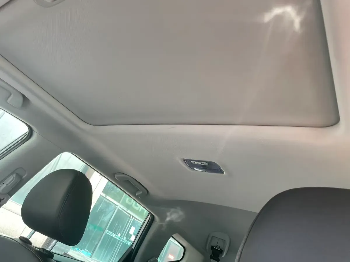 2019 Haval M6 1.5T 150HP L4 6MT,autocango,china used car exporter,china ev exporter,chinese used car exporter,chinese used ev exporter