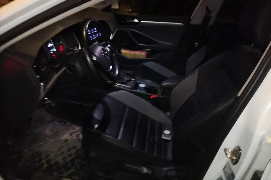 2020 Volkswagen Sagitar 1.4T 150HP L4 7DCT,autocango,china used car exporter,china ev exporter,chinese used car exporter,chinese used ev exporter