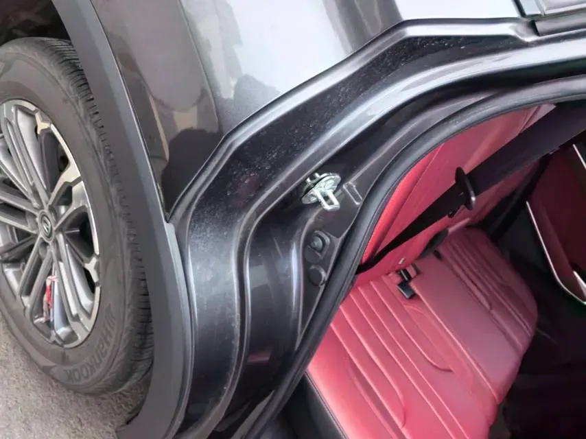 2021 ChangAn CS75 Plus 1.5T 178HP L4 6AT,autocango,china used car exporter,china ev exporter,chinese used car exporter,chinese used ev exporter