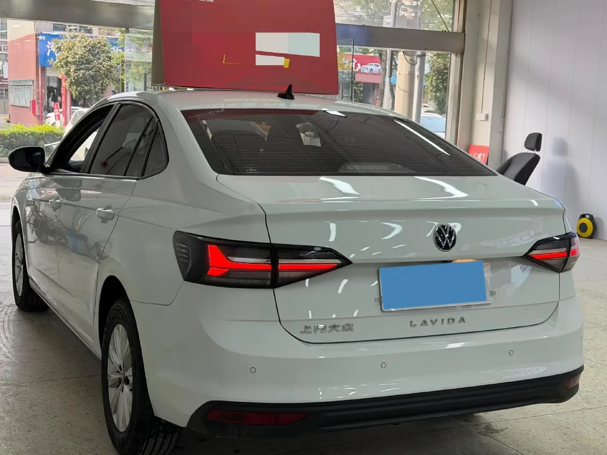 2023 Mazda 3 Axela 1.5L 117HP L4 6AT,autocango,china used car exporter,china ev exporter,chinese used car exporter,chinese used ev exporter