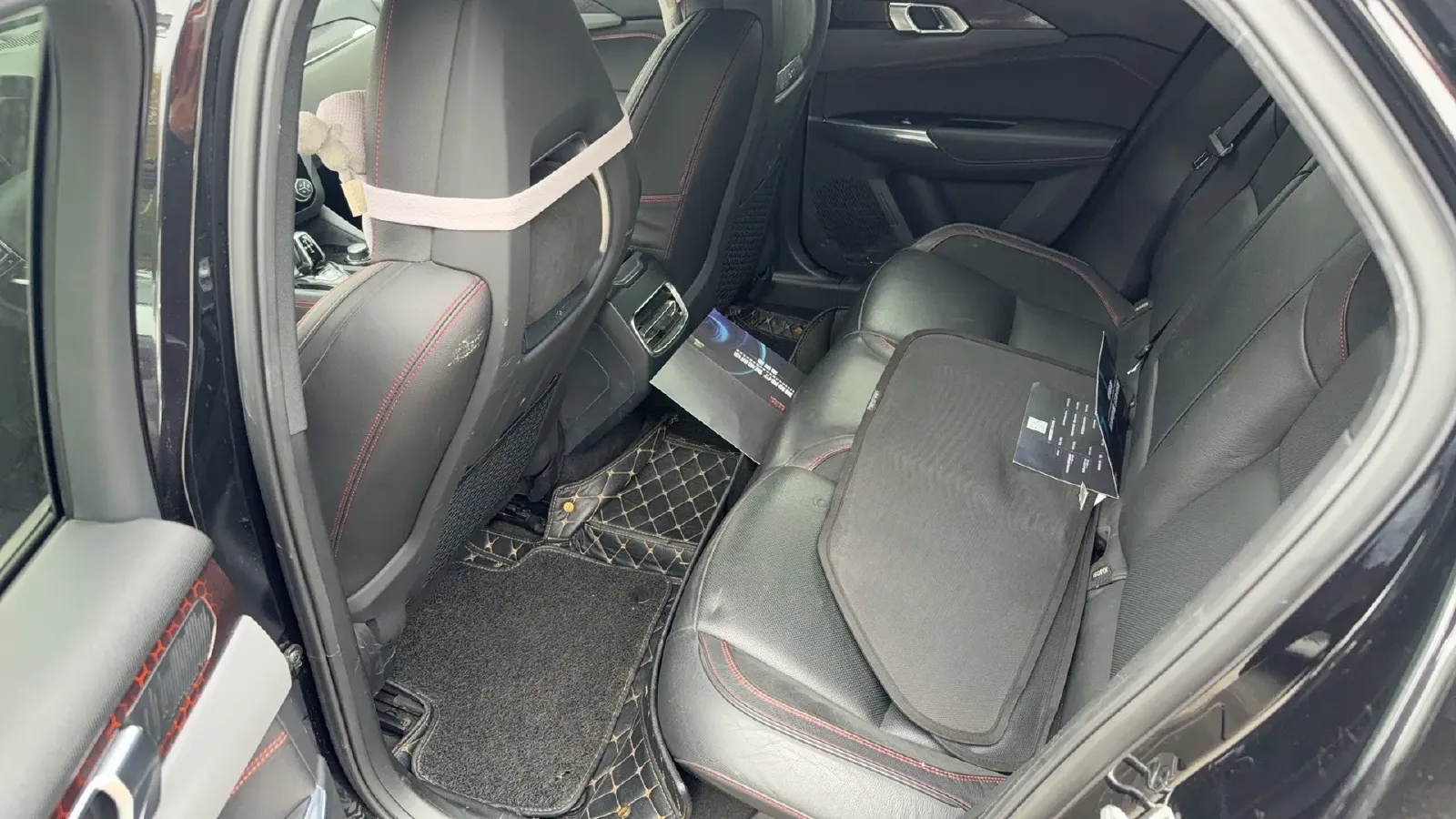 2018 Toyota C-HR 2.0L 171HP L4 CVT,autocango,china used car exporter,china ev exporter,chinese used car exporter,chinese used ev exporter