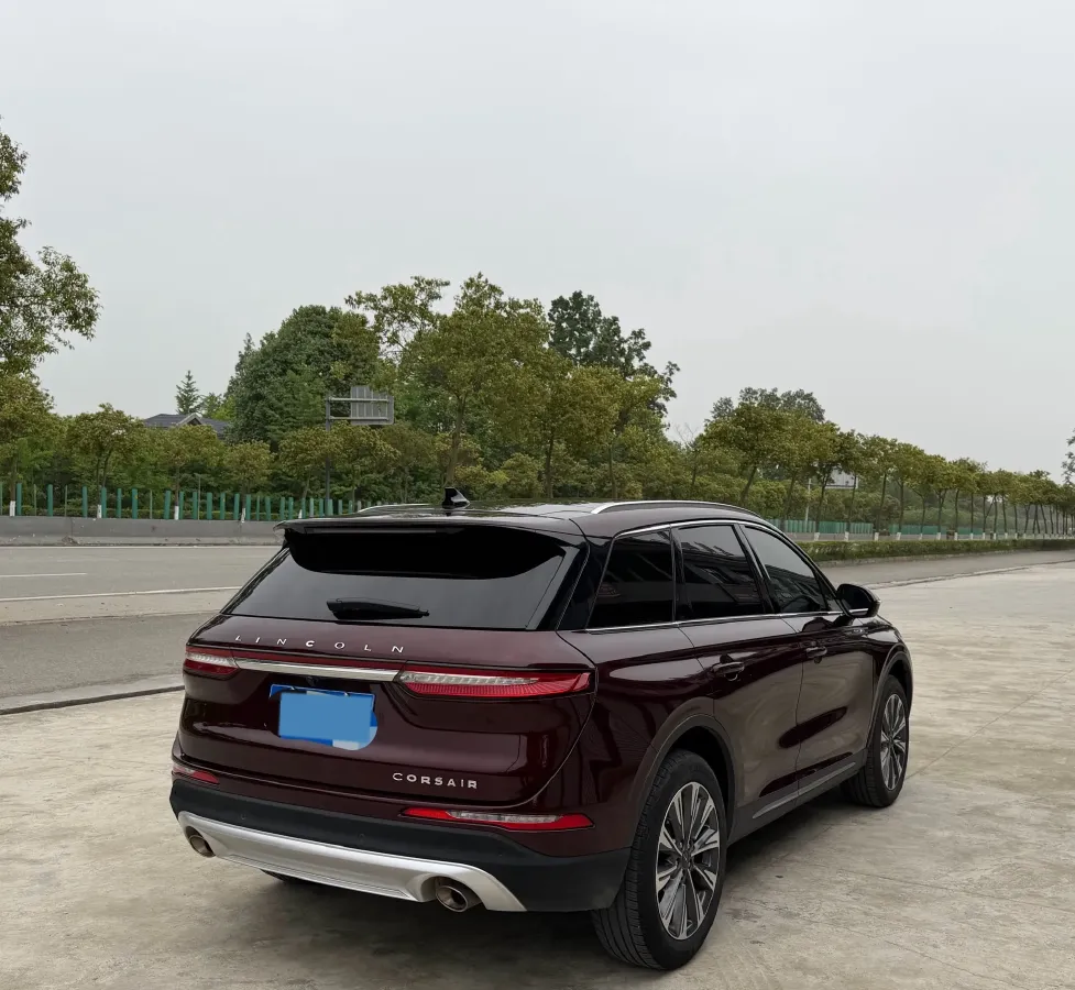 2021 Lincoln Corsair 2.0T 245HP L4 8AT,autocango,china used car exporter,china ev exporter,chinese used car exporter,chinese used ev exporter