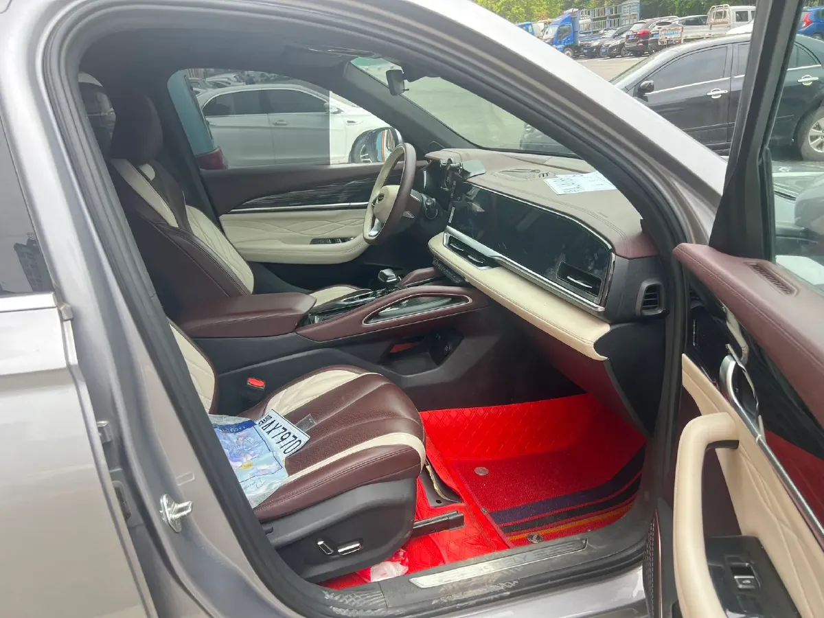 2021 Geely Monjaro 2.0T 218HP L4 7DCT,autocango,china used car exporter,china ev exporter,chinese used car exporter,chinese used ev exporter