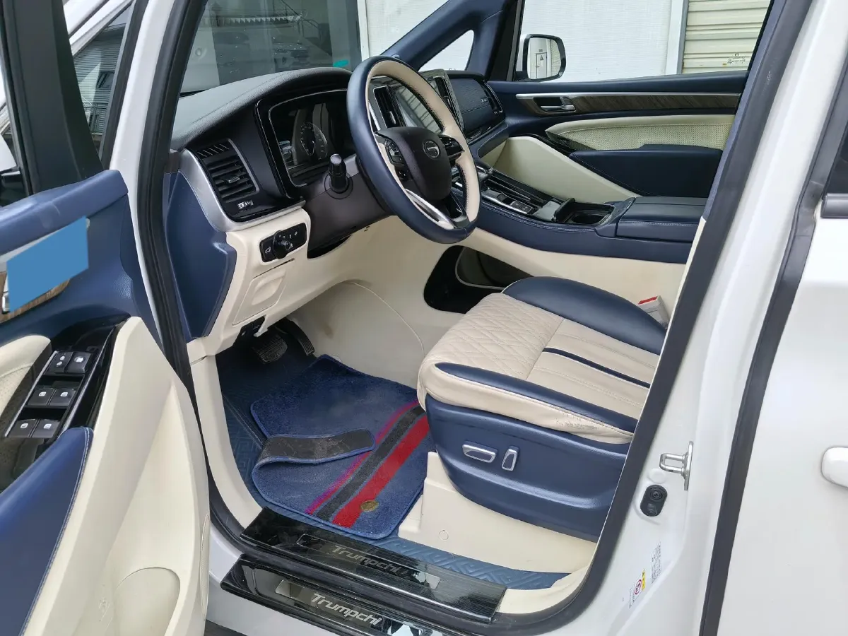 2021 GAC Trumpchi M8 2.0T 252HP L4 8AT,autocango,china used car exporter,china ev exporter,chinese used car exporter,chinese used ev exporter