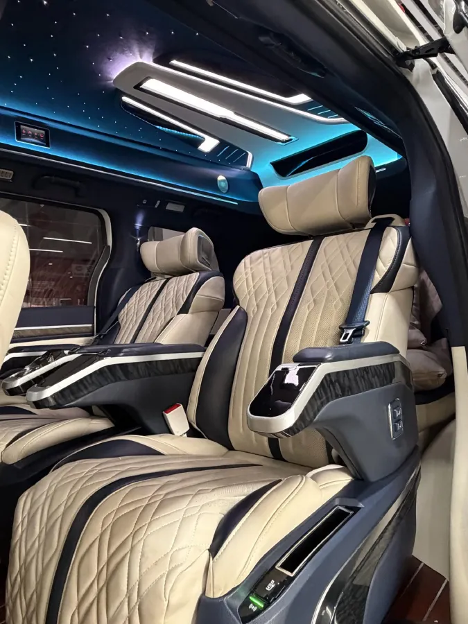 2021 GAC Trumpchi M8 2.0T 252HP L4 8AT,autocango,china used car exporter,china ev exporter,chinese used car exporter,chinese used ev exporter