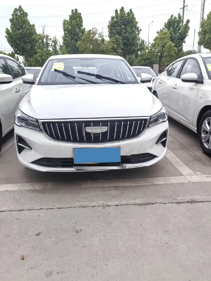 2025 Geely Emgrand 1.5L 127HP L4 CVT,autocango,china used car exporter,china ev exporter,chinese used car exporter,chinese used ev exporter