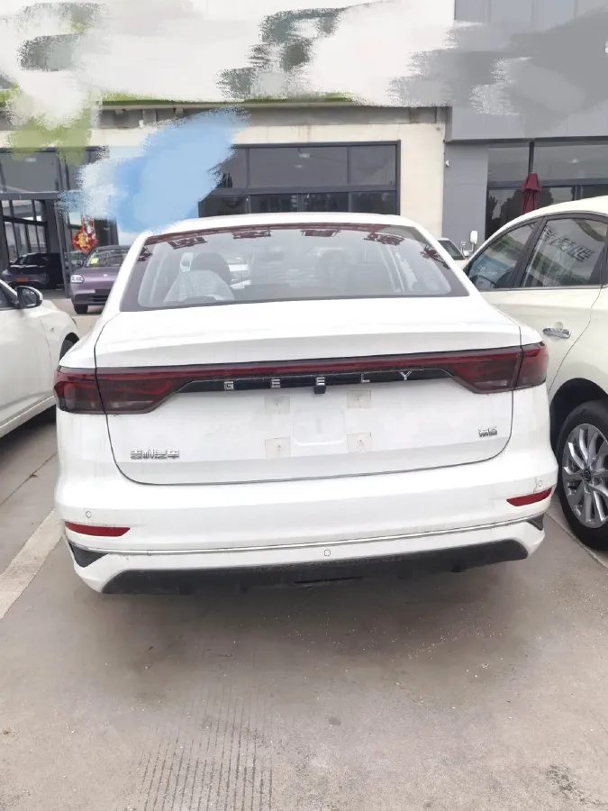 2025 Geely Emgrand 1.5L 127HP L4 CVT,autocango,china used car exporter,china ev exporter,chinese used car exporter,chinese used ev exporter