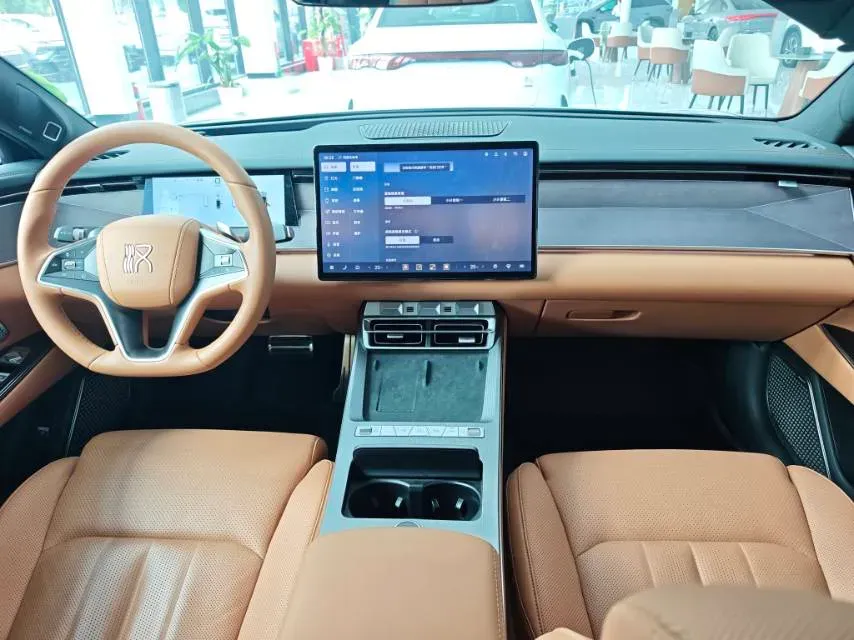 2025 BYD HanL BEV,autocango,china used car exporter,china ev exporter,chinese used car exporter,chinese used ev exporter