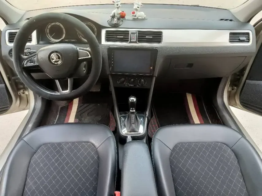 2019 Skoda Rapid Spaceback 1.5L 110HP L4 6AT,autocango,china used car exporter,china ev exporter,chinese used car exporter,chinese used ev exporter