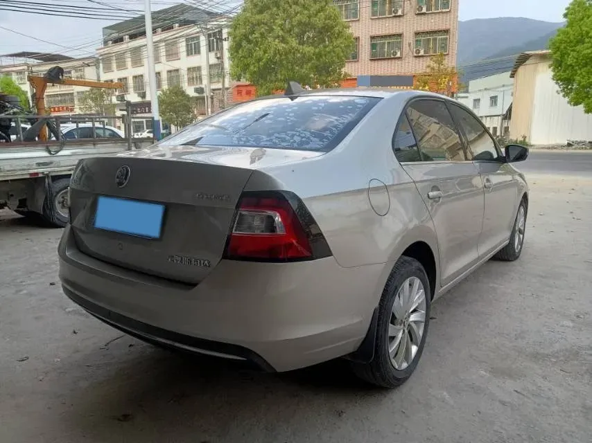 2019 Skoda Rapid Spaceback 1.5L 110HP L4 6AT,autocango,china used car exporter,china ev exporter,chinese used car exporter,chinese used ev exporter
