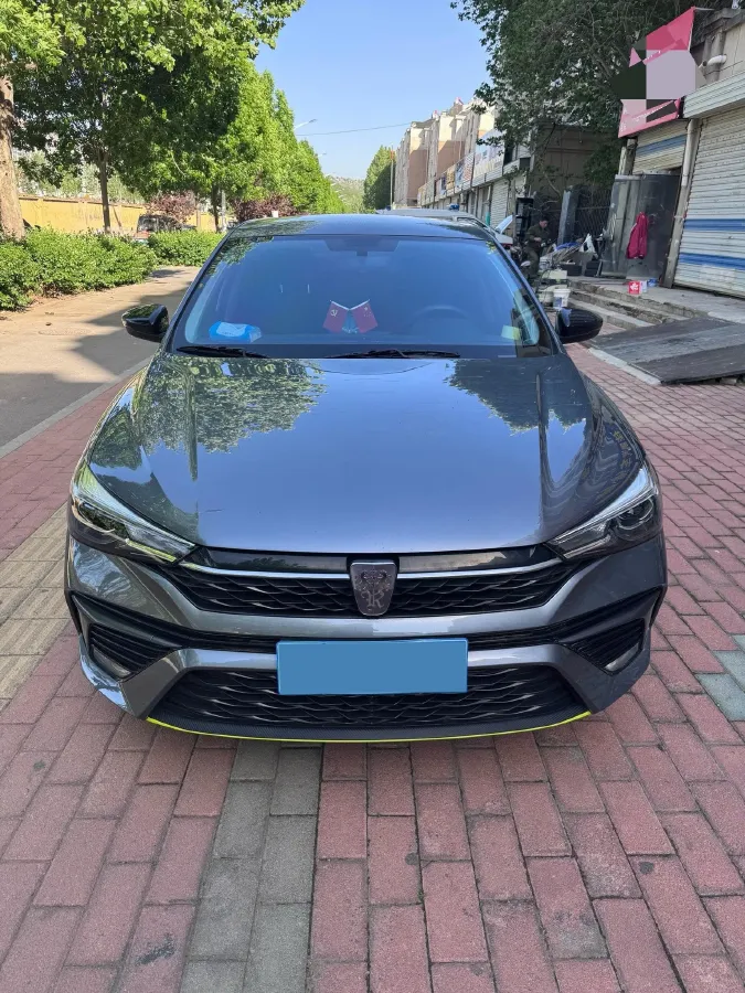 2021 Roewe i5 1.5L 120HP L4 5MT,autocango,china used car exporter,china ev exporter,chinese used car exporter,chinese used ev exporter