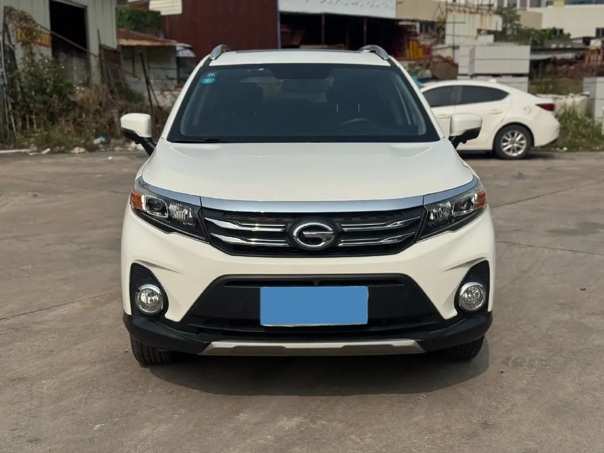 2017 GAC Trumpchi GS3 1.5L 114HP L4 5MT,autocango,china used car exporter,china ev exporter,chinese used car exporter,chinese used ev exporter