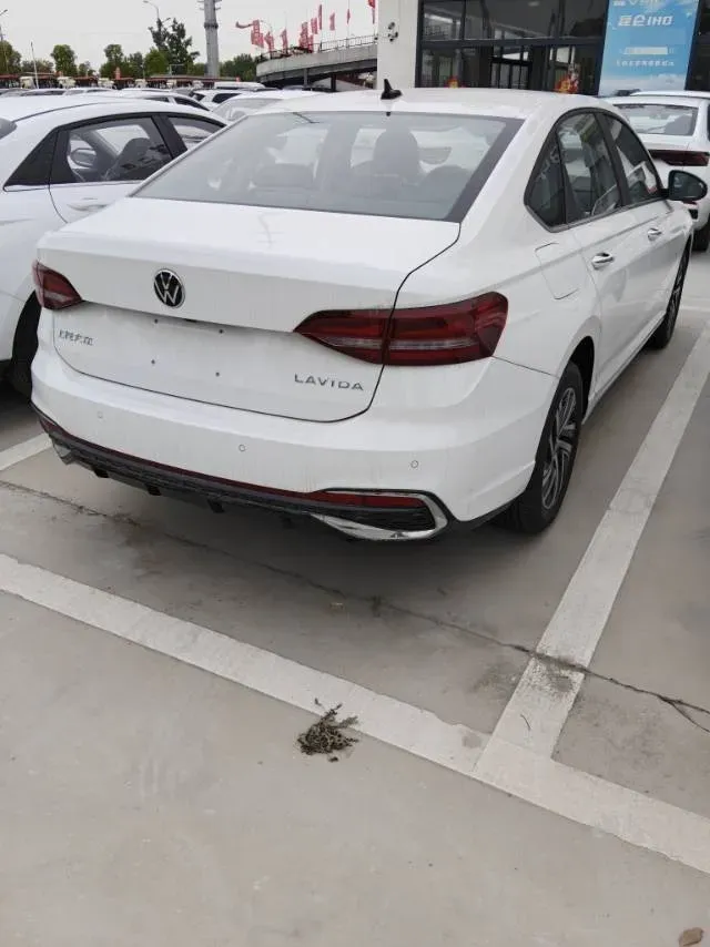2024 Volkswagen Lavida 1.5L 110HP L4 6AT,autocango,china used car exporter,china ev exporter,chinese used car exporter,chinese used ev exporter