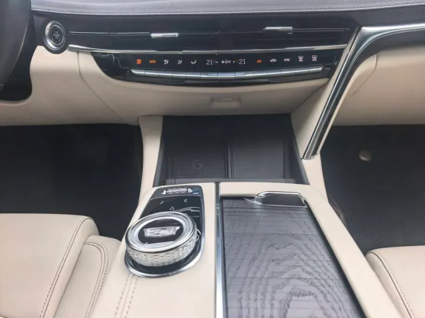 2023 Cadillac CT6 2.0T 237HP L4 10AT,autocango,china used car exporter,china ev exporter,chinese used car exporter,chinese used ev exporter