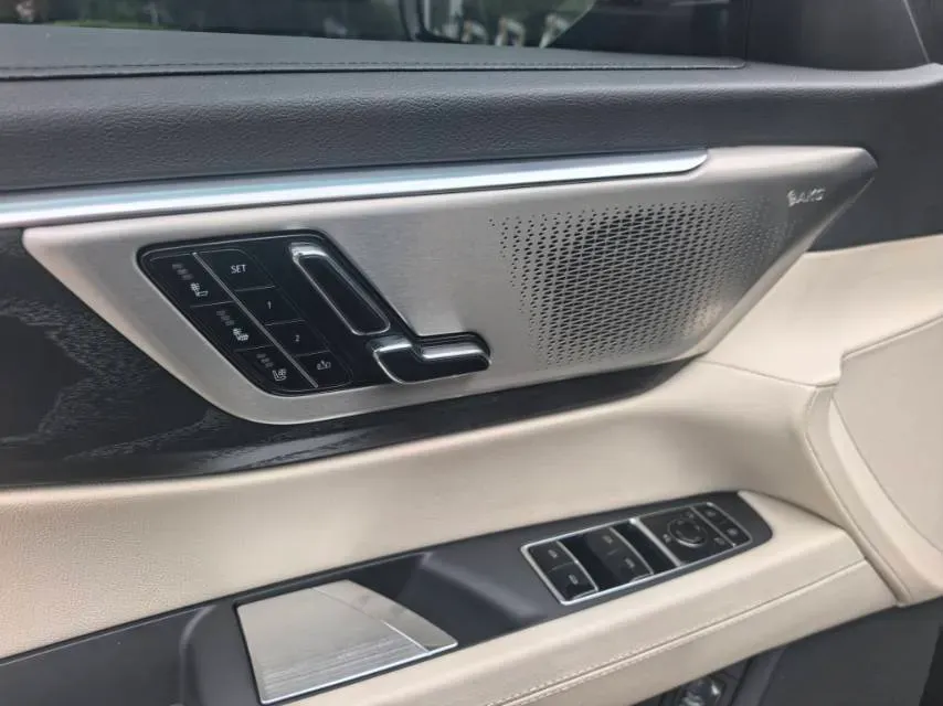 2023 Cadillac CT6 2.0T 237HP L4 10AT,autocango,china used car exporter,china ev exporter,chinese used car exporter,chinese used ev exporter