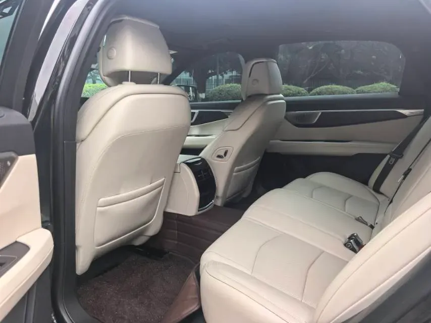 2023 Cadillac CT6 2.0T 237HP L4 10AT,autocango,china used car exporter,china ev exporter,chinese used car exporter,chinese used ev exporter