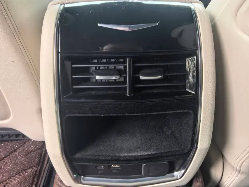 2023 Cadillac CT6 2.0T 237HP L4 10AT,autocango,china used car exporter,china ev exporter,chinese used car exporter,chinese used ev exporter