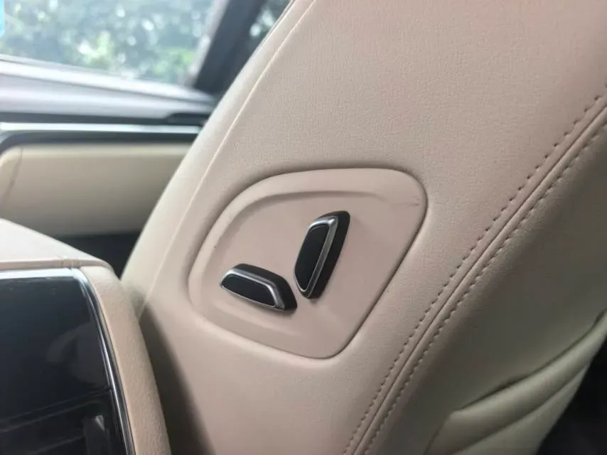 2023 Cadillac CT6 2.0T 237HP L4 10AT,autocango,china used car exporter,china ev exporter,chinese used car exporter,chinese used ev exporter