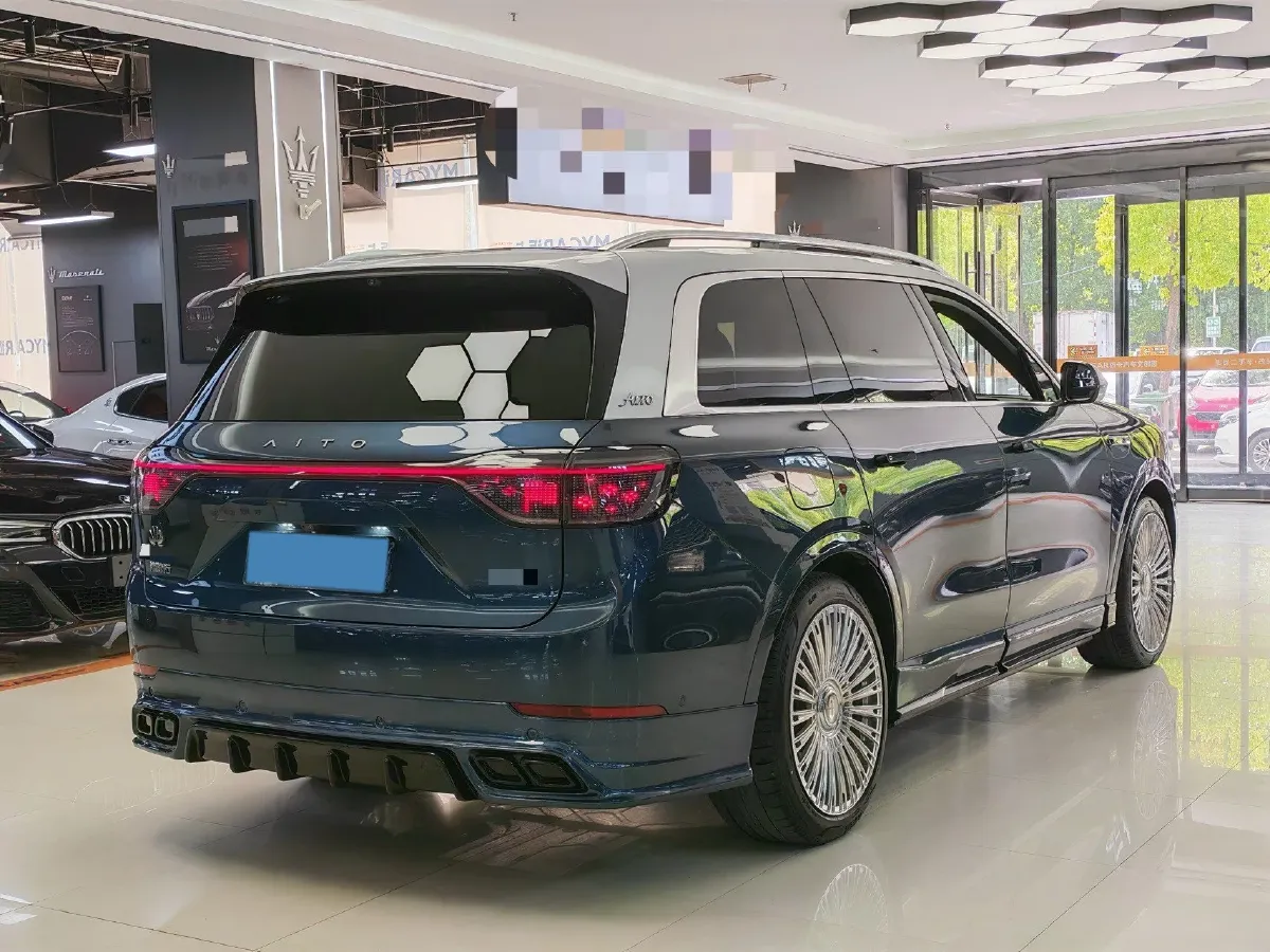 2024 AITO AITO M9 1.5T 152HP L4 REEV 42KWH,autocango,china used car exporter,china ev exporter,chinese used car exporter,chinese used ev exporter