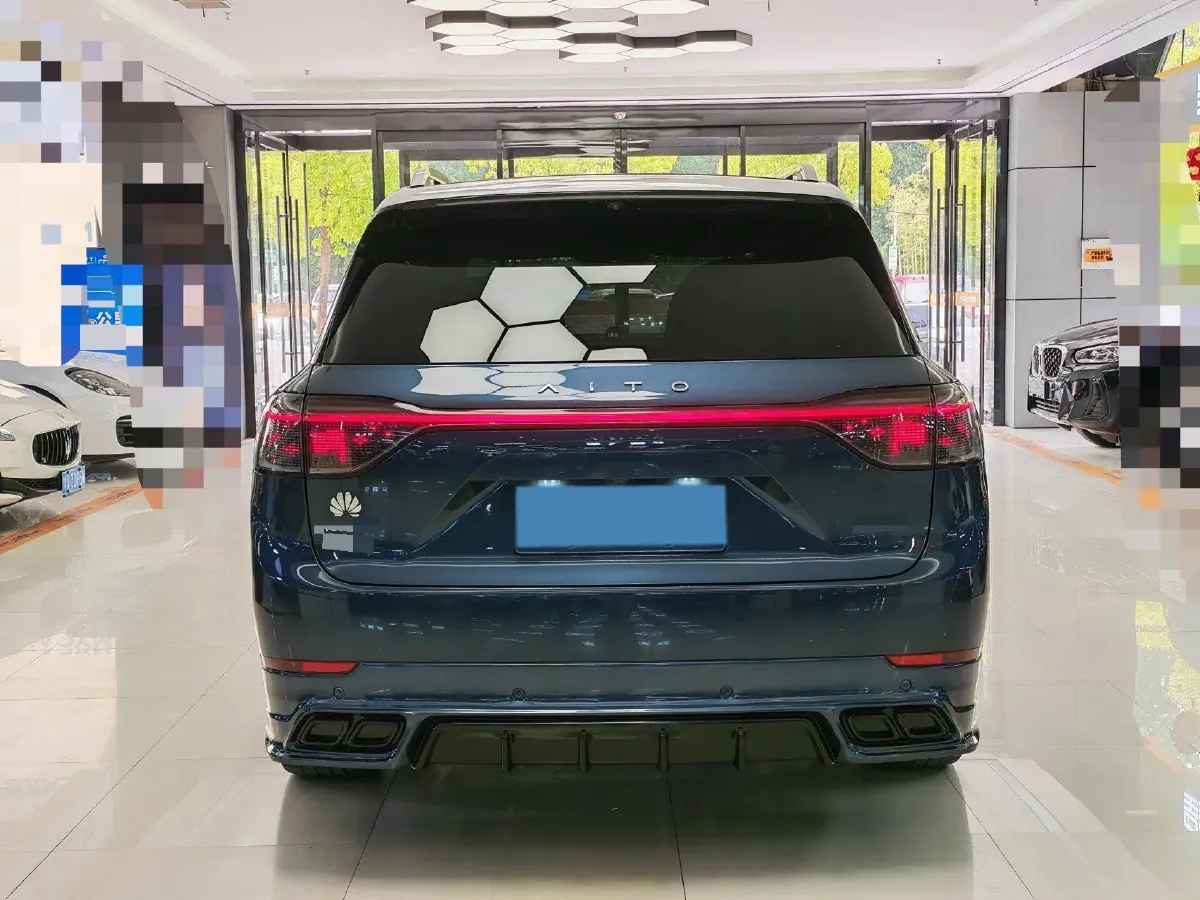 2024 AITO AITO M9 1.5T 152HP L4 REEV 42KWH,autocango,china used car exporter,china ev exporter,chinese used car exporter,chinese used ev exporter