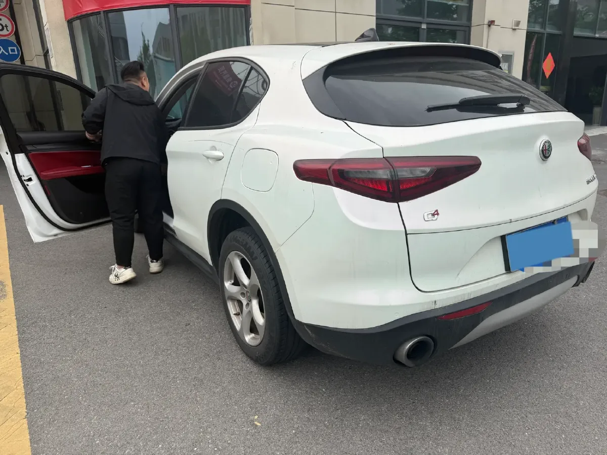 2017 Lexus NX 2.0T 238HP L4 6AT,autocango,china used car exporter,china ev exporter,chinese used car exporter,chinese used ev exporter