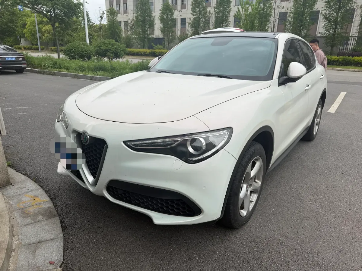 2017 Lexus NX 2.0T 238HP L4 6AT,autocango,china used car exporter,china ev exporter,chinese used car exporter,chinese used ev exporter