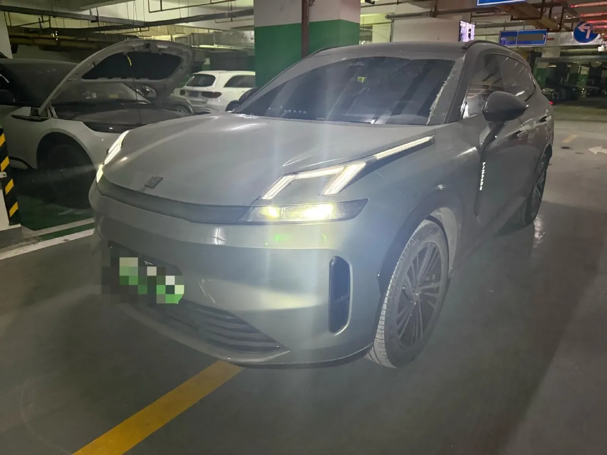 2023 LYNK&CO 08 EM-P 1.5T 163HP L4 3DHT PHEV 39.8KWH,autocango,china used car exporter,china ev exporter,chinese used car exporter,chinese used ev exporter