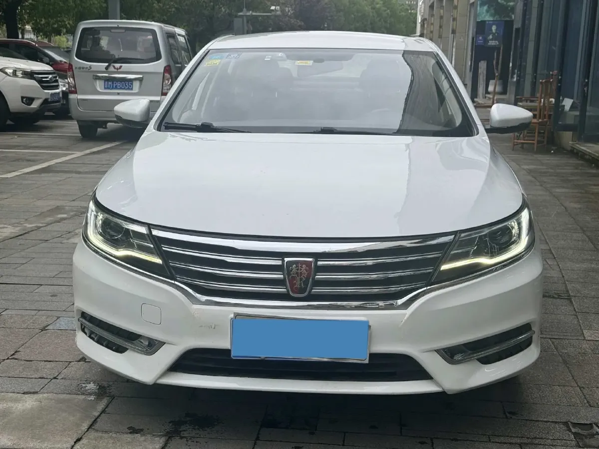 2018 Roewe i6 1.0T 125HP L3 7DCT,autocango,china used car exporter,china ev exporter,chinese used car exporter,chinese used ev exporter