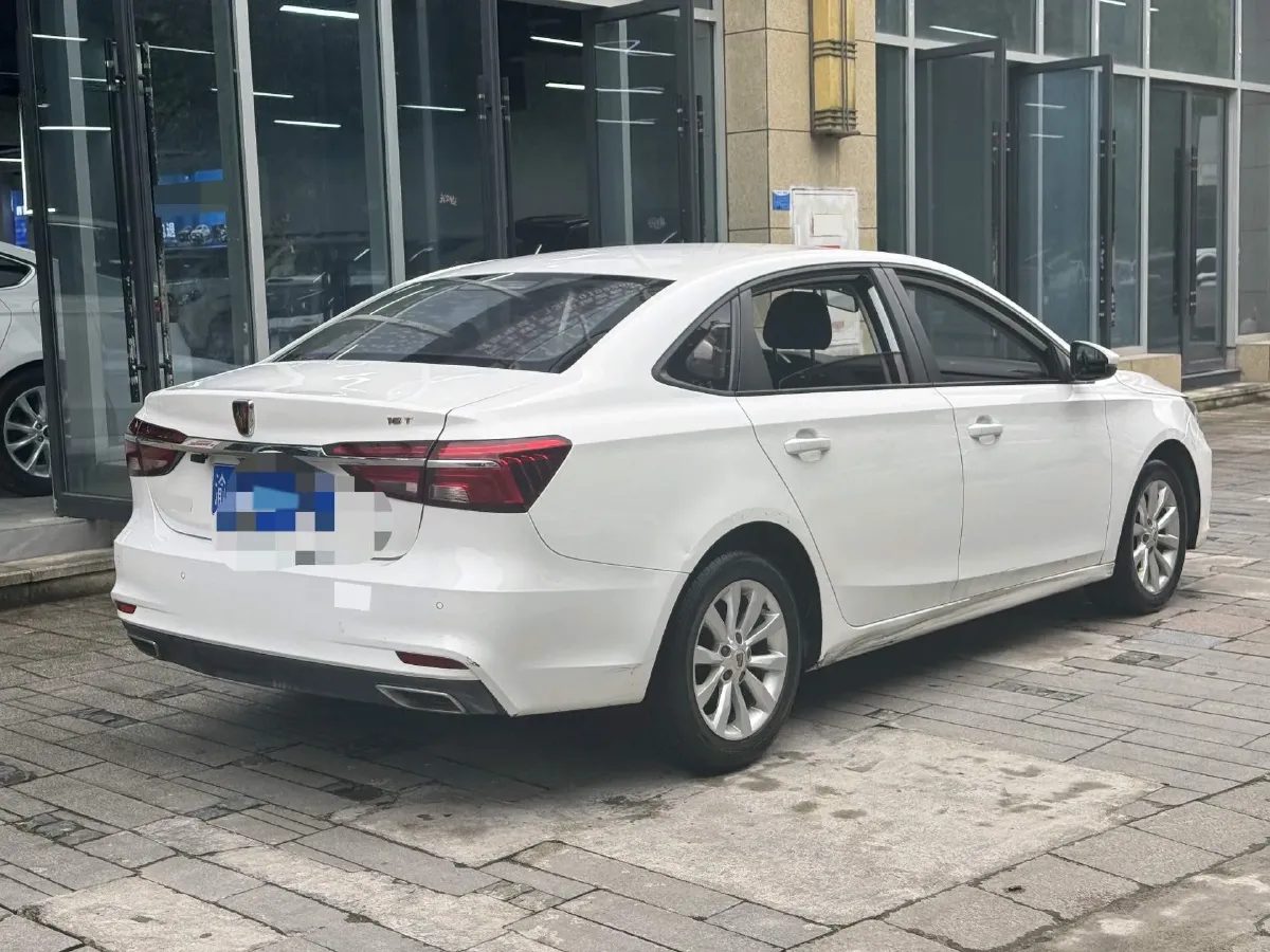 2018 Roewe i6 1.0T 125HP L3 7DCT,autocango,china used car exporter,china ev exporter,chinese used car exporter,chinese used ev exporter