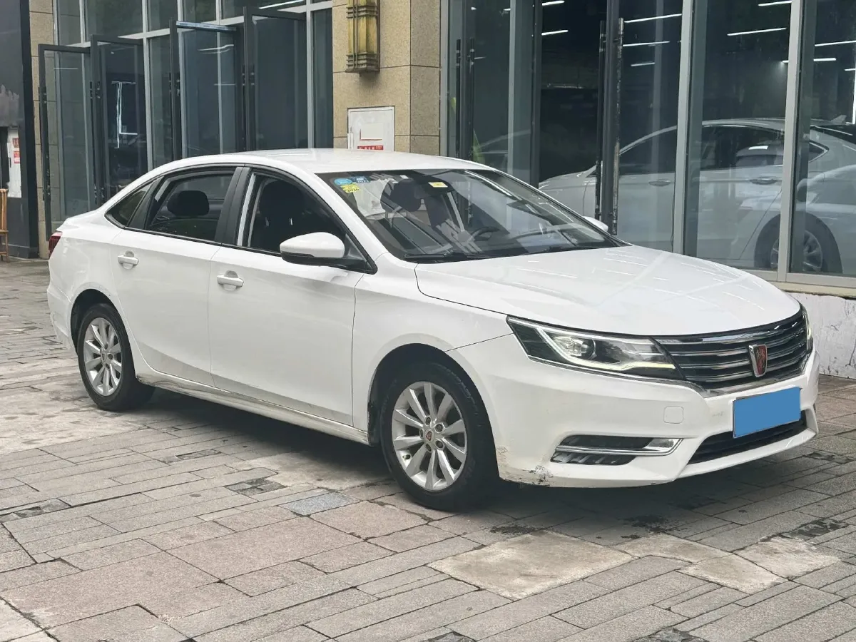 2018 Roewe i6 1.0T 125HP L3 7DCT,autocango,china used car exporter,china ev exporter,chinese used car exporter,chinese used ev exporter