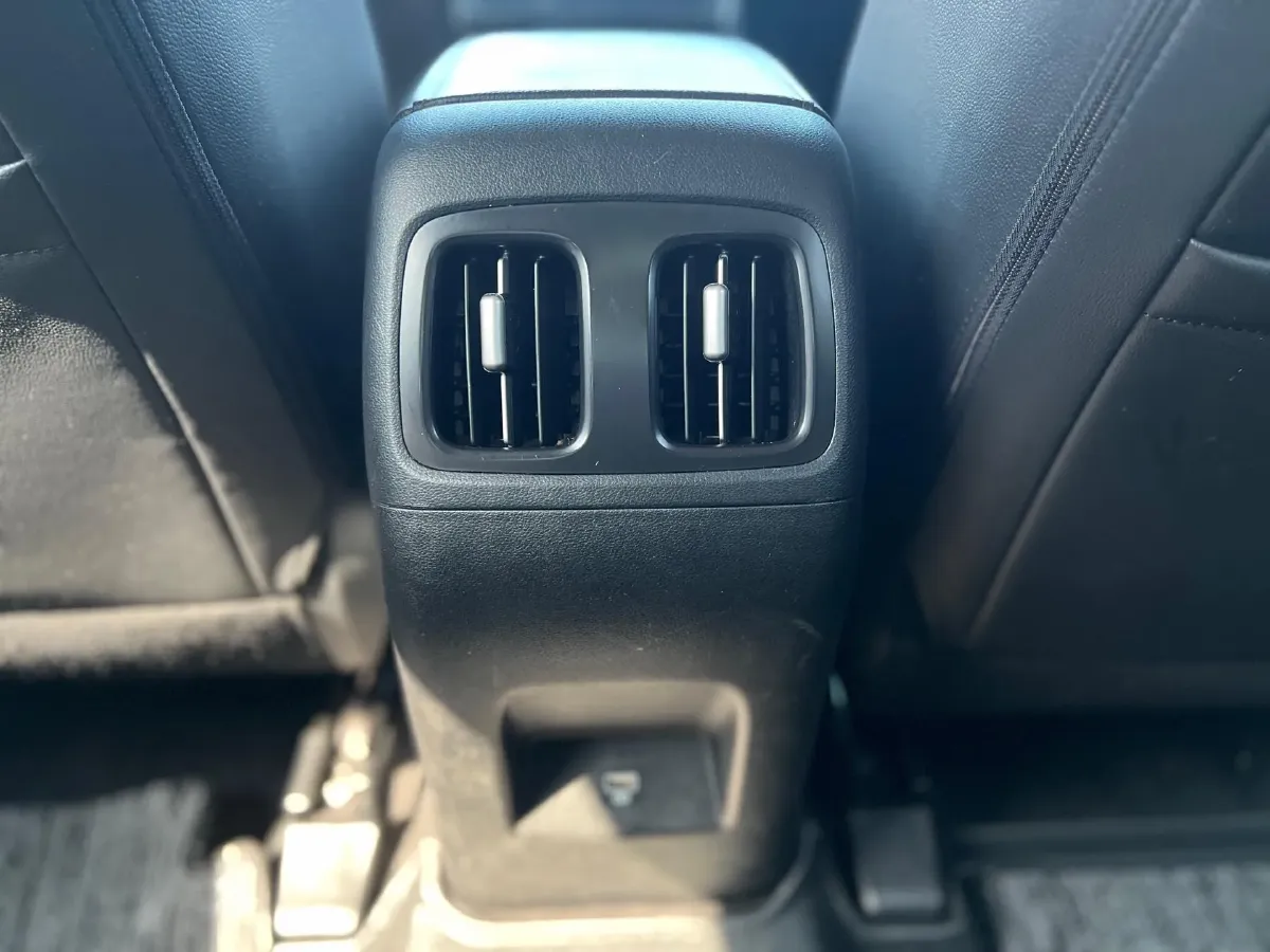 2023 Hyundai Tucson 1.5T 200HP L4 8AT,autocango,china used car exporter,china ev exporter,chinese used car exporter,chinese used ev exporter