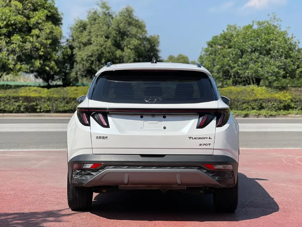 2023 Hyundai Tucson 1.5T 200HP L4 8AT,autocango,china used car exporter,china ev exporter,chinese used car exporter,chinese used ev exporter