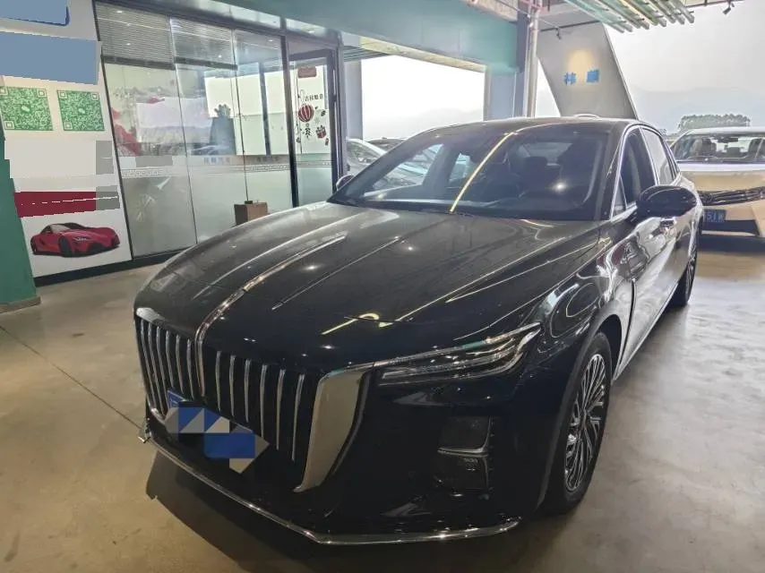2024 HongQi H5 2.0T 224HP L4 8AT,autocango,china used car exporter,china ev exporter,chinese used car exporter,chinese used ev exporter