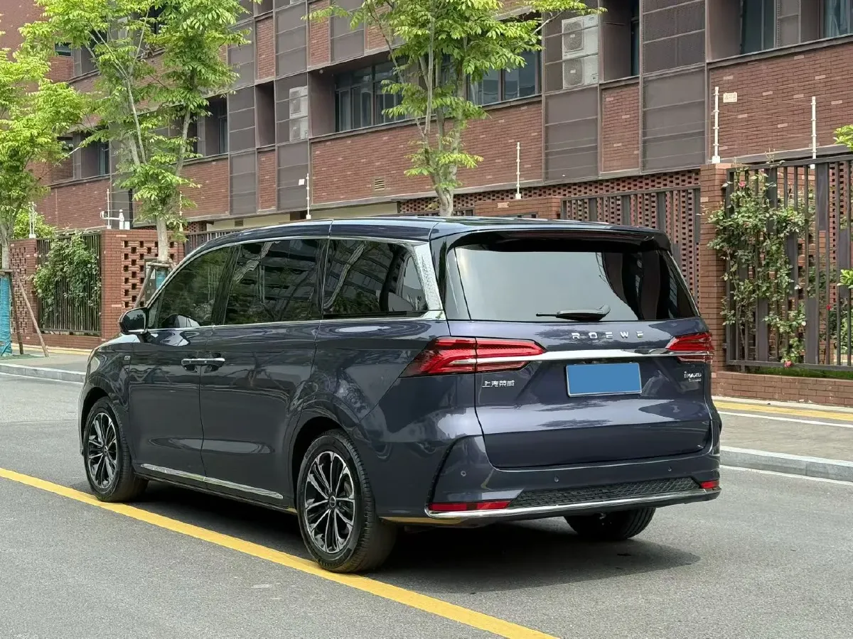 2022 Roewe iMAX8 2.0T 234HP L4 8AT,autocango,china used car exporter,china ev exporter,chinese used car exporter,chinese used ev exporter