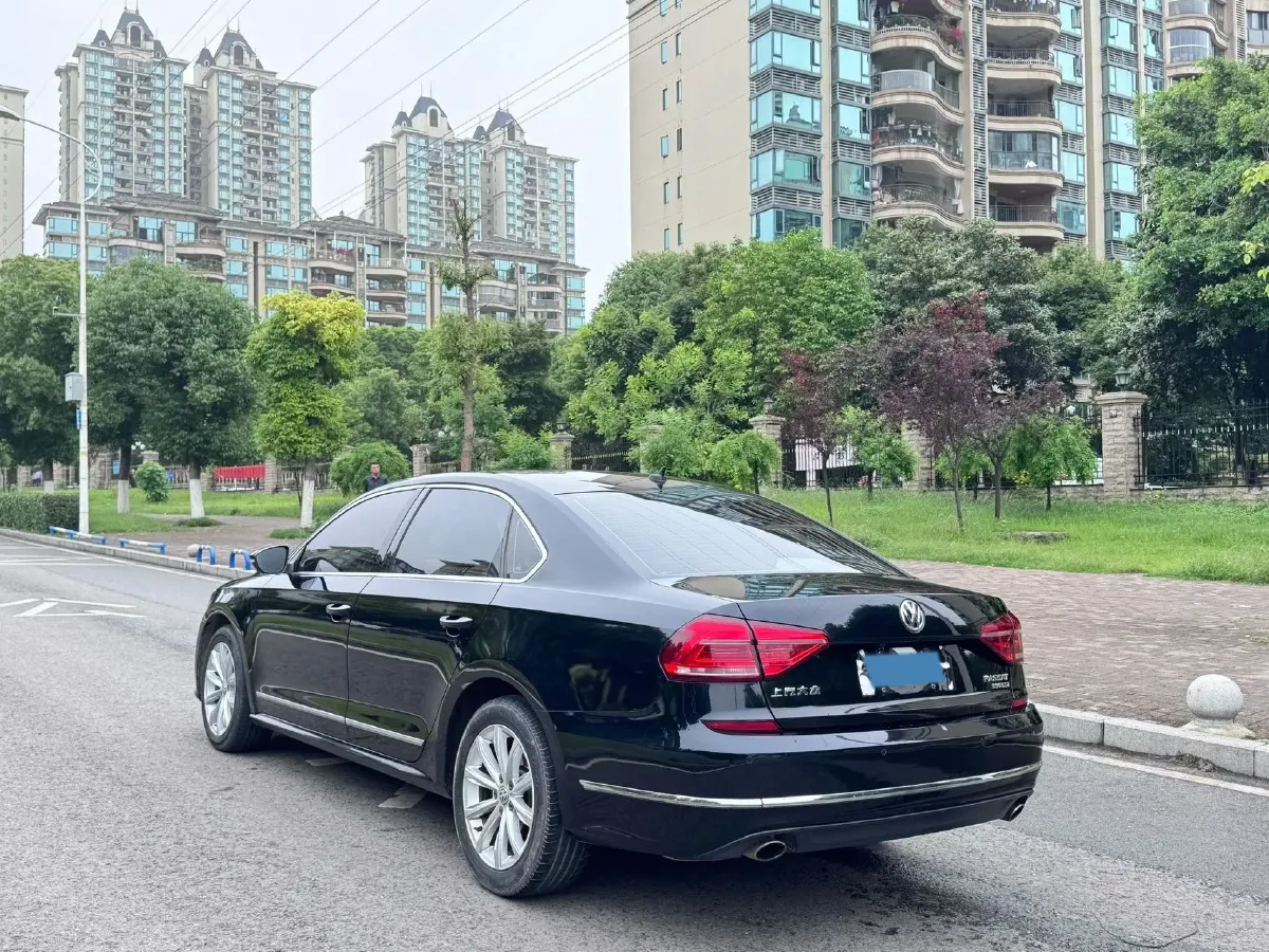 2017 Volkswagen Passat 1.8T 180HP L4 7DCT,autocango,china used car exporter,china ev exporter,chinese used car exporter,chinese used ev exporter