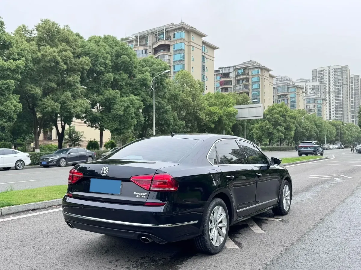 2017 Volkswagen Passat 1.8T 180HP L4 7DCT,autocango,china used car exporter,china ev exporter,chinese used car exporter,chinese used ev exporter