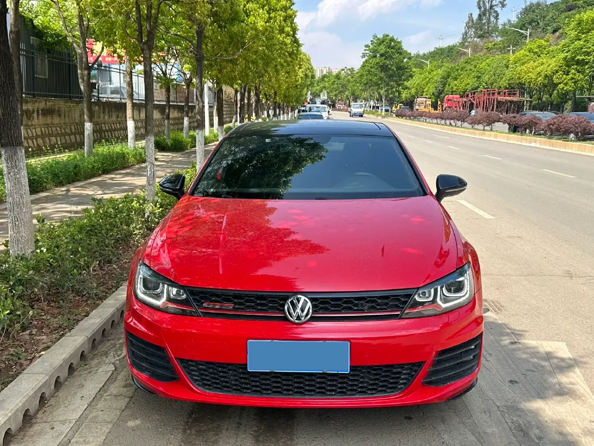 2017 Volkswagen Lamando 2.0T 220HP L4 7DCT,autocango,china used car exporter,china ev exporter,chinese used car exporter,chinese used ev exporter