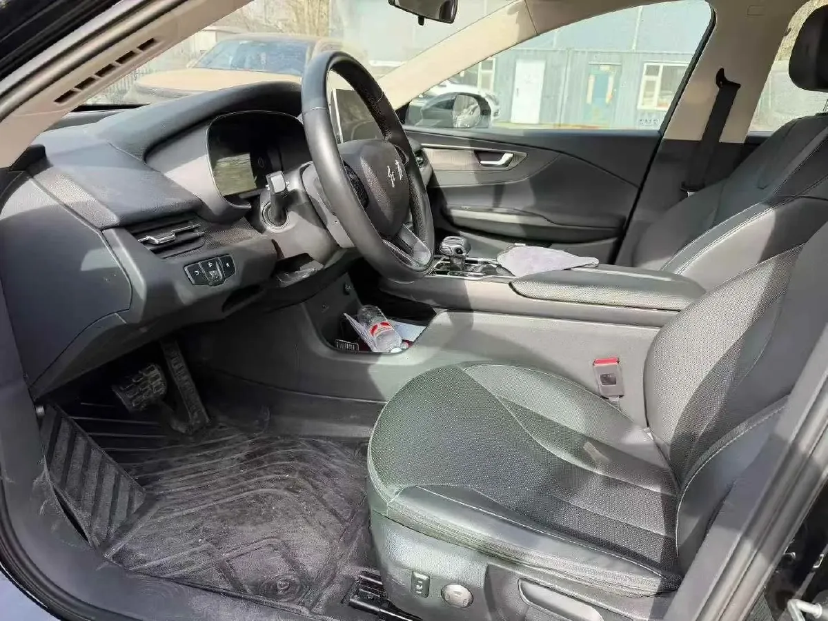 2021 HongQi E-QM5 BEV 54KWH,autocango,china used car exporter,china ev exporter,chinese used car exporter,chinese used ev exporter