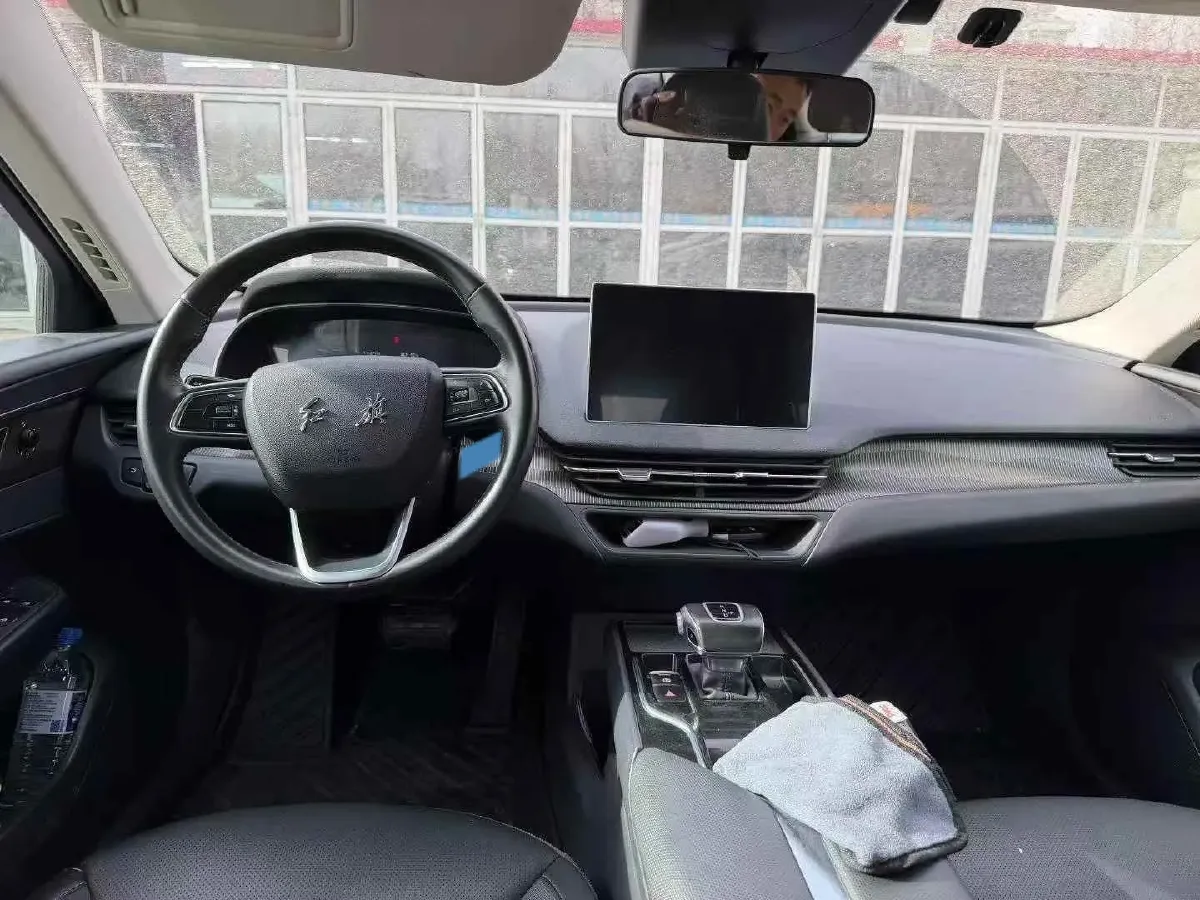 2021 HongQi E-QM5 BEV 54KWH,autocango,china used car exporter,china ev exporter,chinese used car exporter,chinese used ev exporter