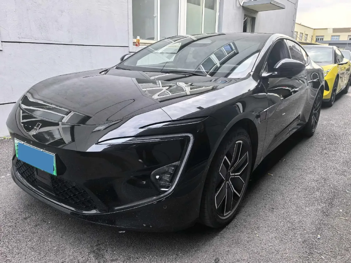 2025 Avatr 12 1.5T 156HP L4 REEV 39.05KWH,autocango,china used car exporter,china ev exporter,chinese used car exporter,chinese used ev exporter