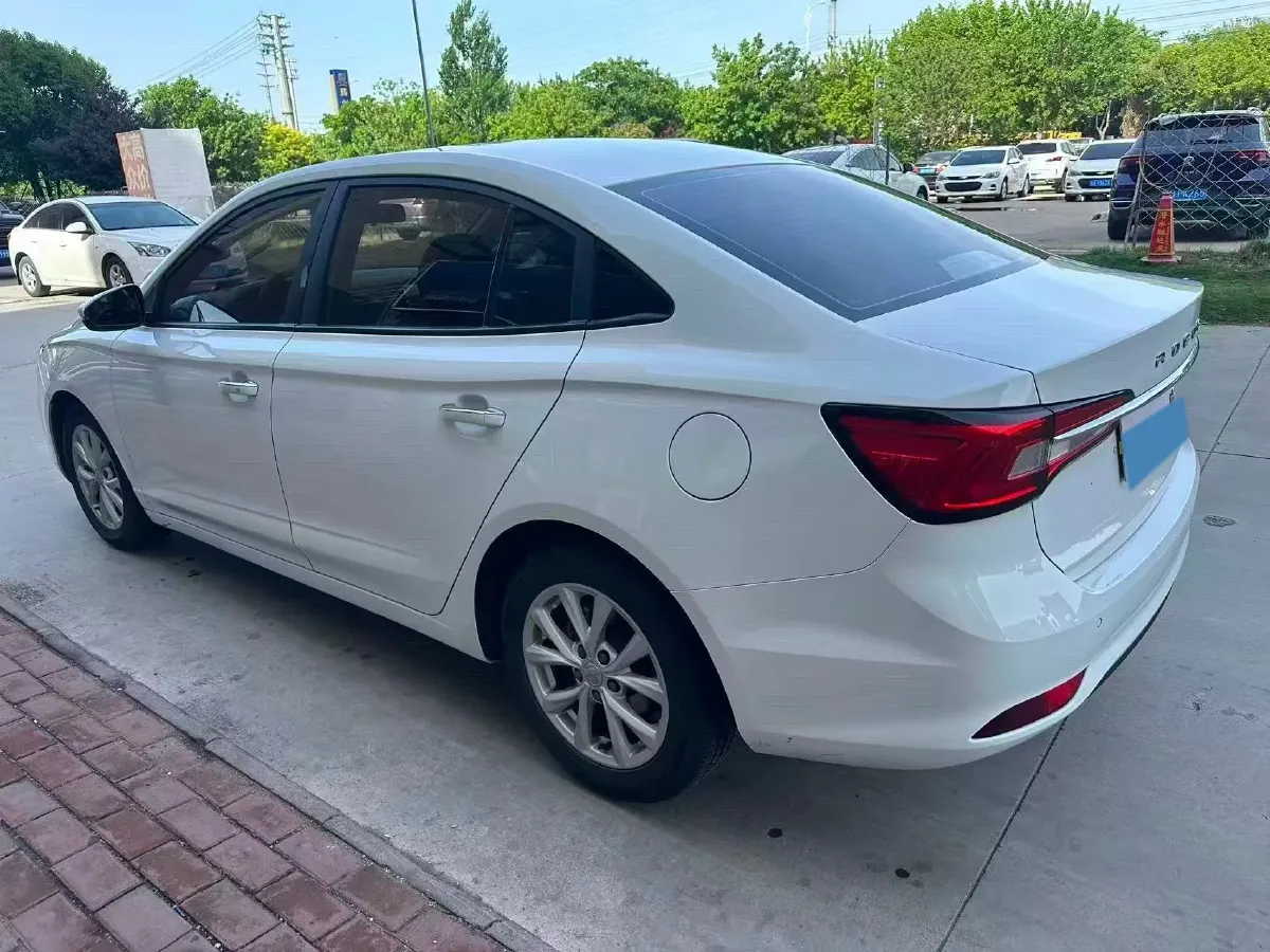 2020 Roewe i5 1.5L 120HP L4 CVT,autocango,china used car exporter,china ev exporter,chinese used car exporter,chinese used ev exporter