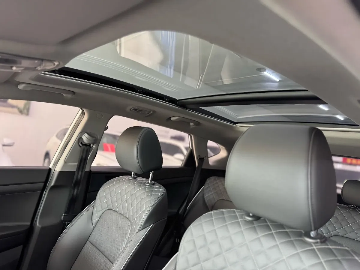 2019 Hyundai Tucson 1.6T 177HP L4 7DCT,autocango,china used car exporter,china ev exporter,chinese used car exporter,chinese used ev exporter